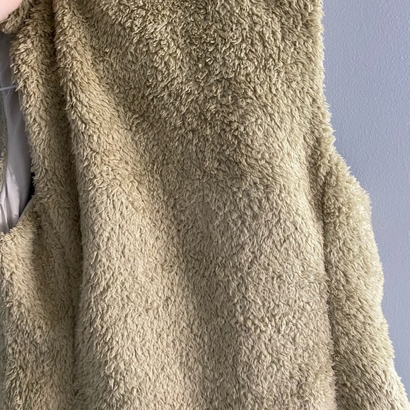 Patagonia vest - Picture 2 of 4